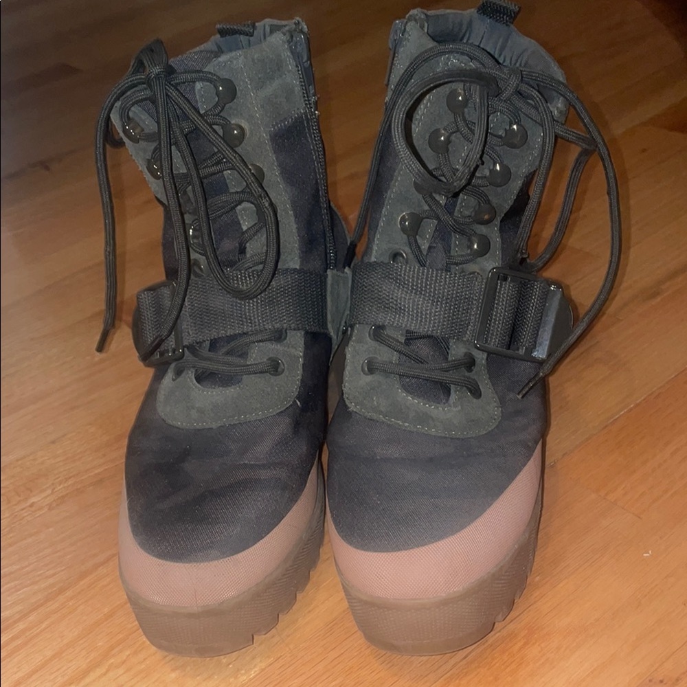 Steve Madden Black and Brown Combat Boots with Rugged Design